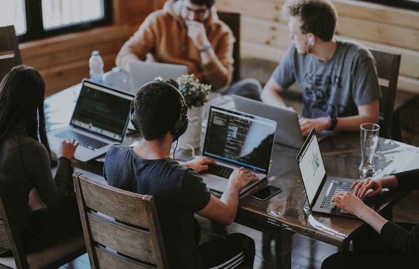 Quali sono i migliori lavori online per studenti senza esperienza?